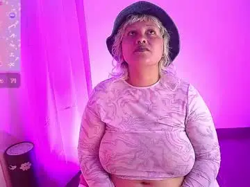 Chaturbate Best Webcam of pinkbaddie777