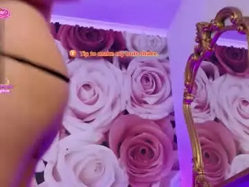 Chaturbate Live Porn of hessahessy