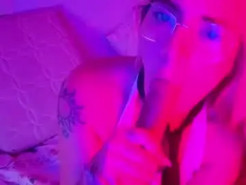 Chaturbate Live Sex Cam of antofoxwbc