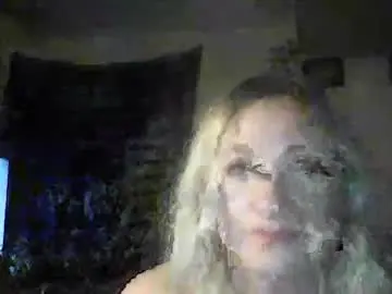 Chaturbate Sex Cam of braindeadbetty