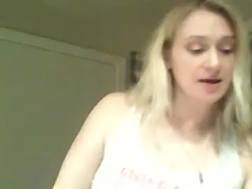 Chaturbate Adult Video Chat of braindeadbetty