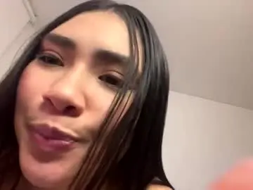 Chaturbate Live Sex Cam of pocahontasss11