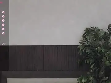 Chaturbate Nude Webcam of sexy_red_foxx