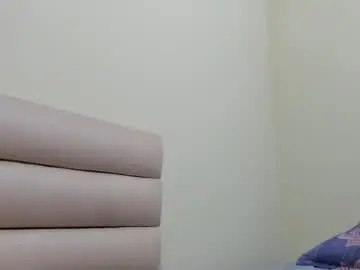 Chaturbate Watch Live Sex Cams of mia_tits7
