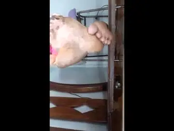 Chaturbate Live Sex Cam of mindandpleasure