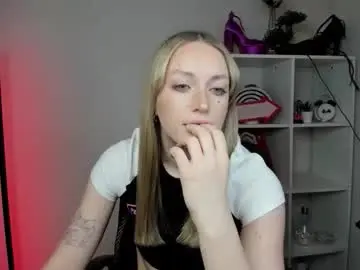 Chaturbate Live Sex of evelynblond