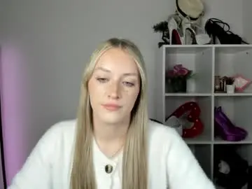 Chaturbate Adult Webcam of evelynblond