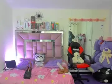 Chaturbate Live Sex Cam of cataleyahot_132