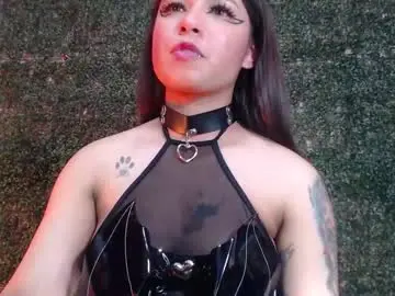 Chaturbate Free Porn Cam of evybubbles_