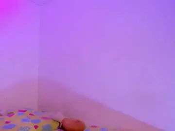 Chaturbate Adult Video Chat of apriilpeach_