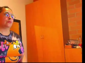 Chaturbate Free Porn Cam of yury_valencia