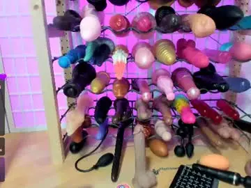 Chaturbate Free Porn Cam of anal_queen_mona