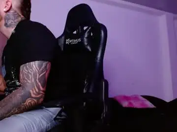 Chaturbate Sex Chat of lliamm_2