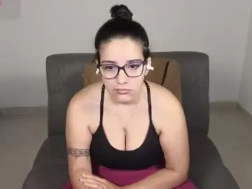 Chaturbate Nude Webcam of moonwoman_
