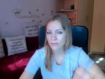 Chaturbate Live Sex Cam of cherish_sia