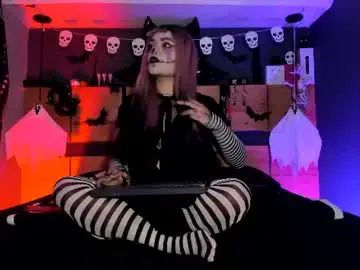 Chaturbate Best live sex cam show of chloe_killua
