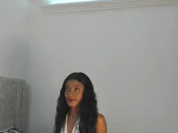 Chaturbate Sex Cam of isabella_savina
