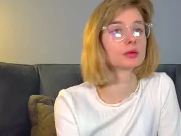 Chaturbate Nude Webcam of merlinmeyer