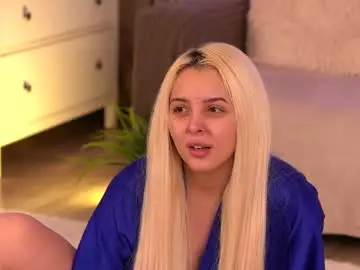 Chaturbate Live Porn of victoriamorrone