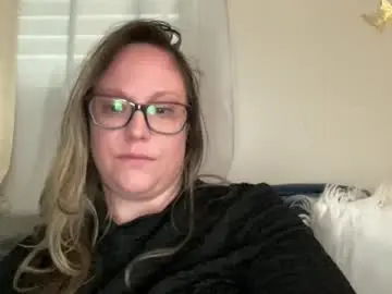 Chaturbate Adult Webcam of 3xxxdaily