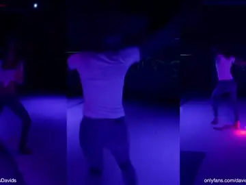 Chaturbate Nude Webcam of davids_angelsxxx