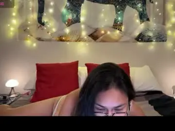 Chaturbate Adult Webcam of dear_carinaxoxo