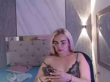 Chaturbate Adult Webcam of julieta__fox_