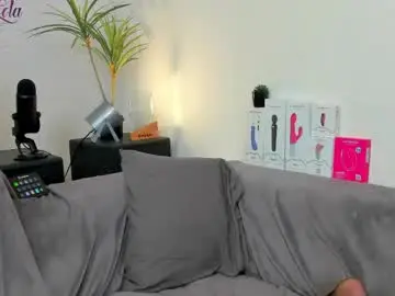Chaturbate Watch Live Sex Cams of lovelylola_fr