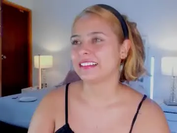 Chaturbate Sex Chat of mikaelastonne