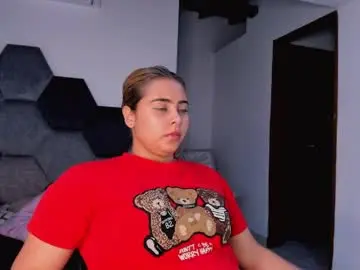 Chaturbate Free Porn Cam of mikaelastonne