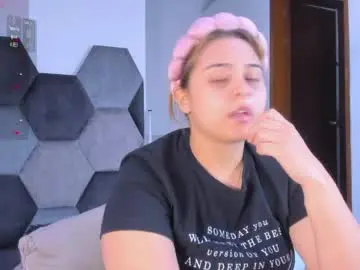 Chaturbate Free Live Porn of mikaelastonne