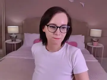 Chaturbate Live Sex Cam of stellawills