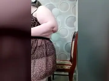 Chaturbate Free Live Porn of kissmycurvesxo