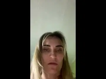 Chaturbate Free Porn Cam of _artemiis_