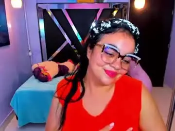 Chaturbate Live Sex Cam of megan_glenda