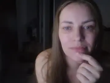 Chaturbate Free Live Porn of annadiamond1