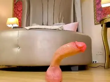 Chaturbate Live Sex Cam of frecklesofcolors_