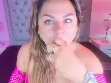 Chaturbate Free Porn Cam of lia_adamsss