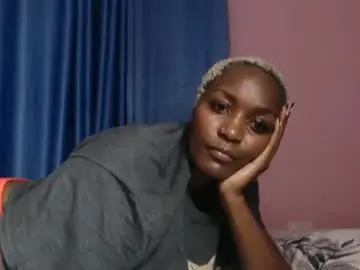 Chaturbate Live Sex Cam of prettyquee