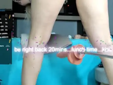 Chaturbate Free Porn Cam of zzzbutterflyxxx