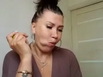Chaturbate Sex Cam of roxolanaa_sexy