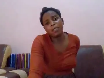 Chaturbate Free Porn Cam of sweetib1