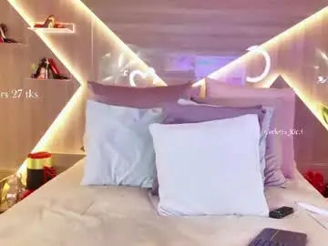 Chaturbate Free Live Porn of carlotta_ricci