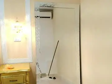 Chaturbate Sex Cam of mayabaker