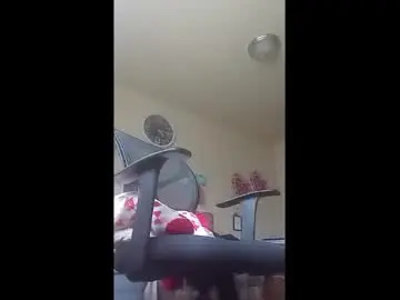 Chaturbate Live Sex of pebblessmith453