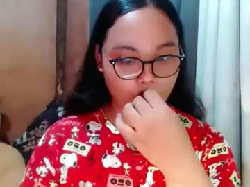 Chaturbate Private Sex Chat of urasian_hotchix69