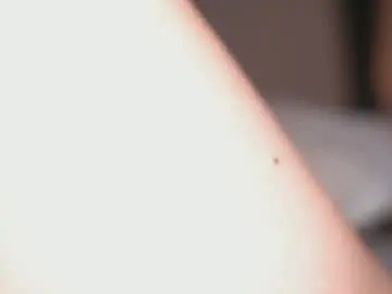 Chaturbate Free Porn Cam of alyonaqueen_