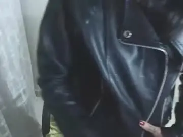 Chaturbate Sex Chat of taissa_farmigga_vera