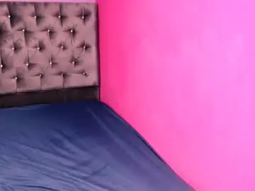 Chaturbate Adult Video Chat of coral_whore18