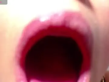 Chaturbate Live Sex Cam of meghan_crouch